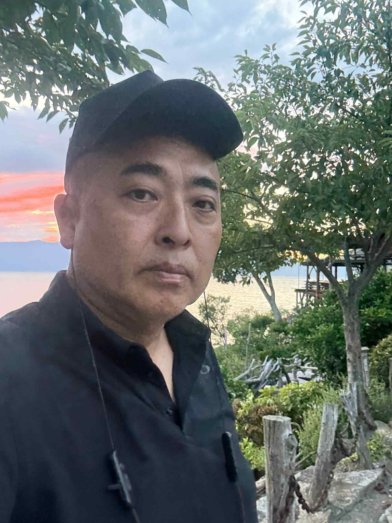 山敷庸亮さん
